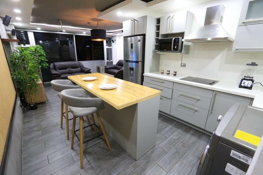 Apartamento Avenida Reforma Ciudad De Guatemala Apartment Ngoại thất bức ảnh